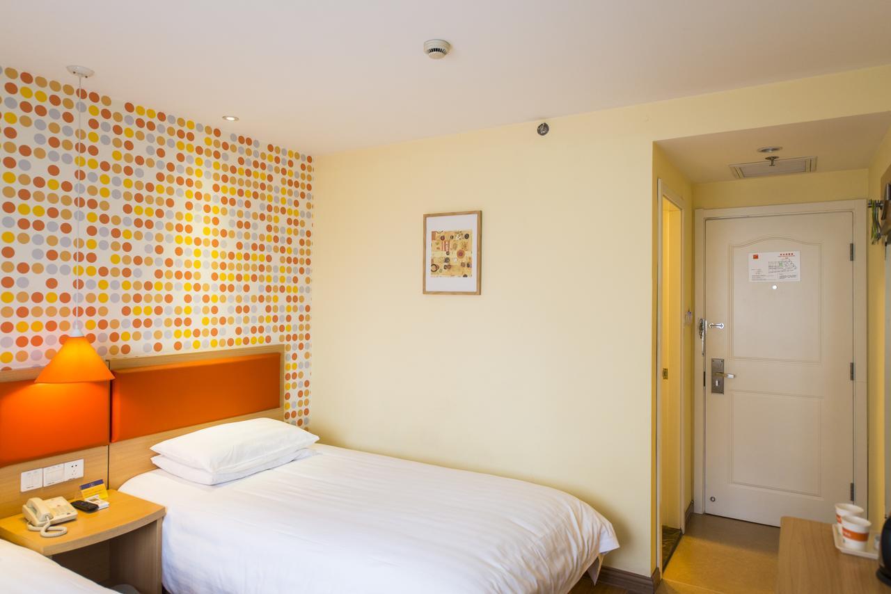 Home Inn Beijing International Exhibition Sanyuanqiao Екстер'єр фото